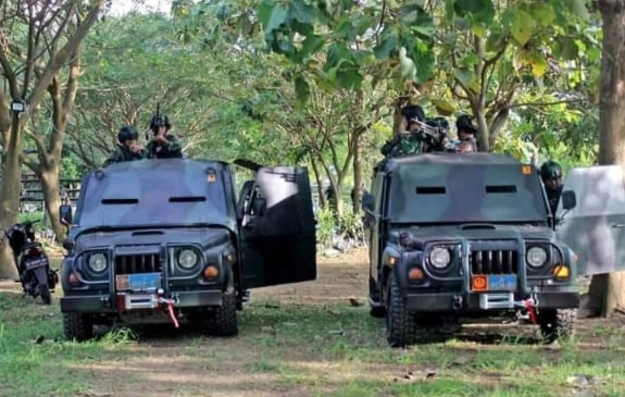 Prajurit Batalyon Infanteri 3 Marinir Laksanakan Simulasi Penanganan Tawanan Dalam Medan Tugas