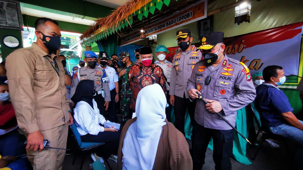 Di Hari Merdeka, Kapolda Metro Jaya Targetkan Warga Jakarta Dapatkan Dosis Pertama Vaksin