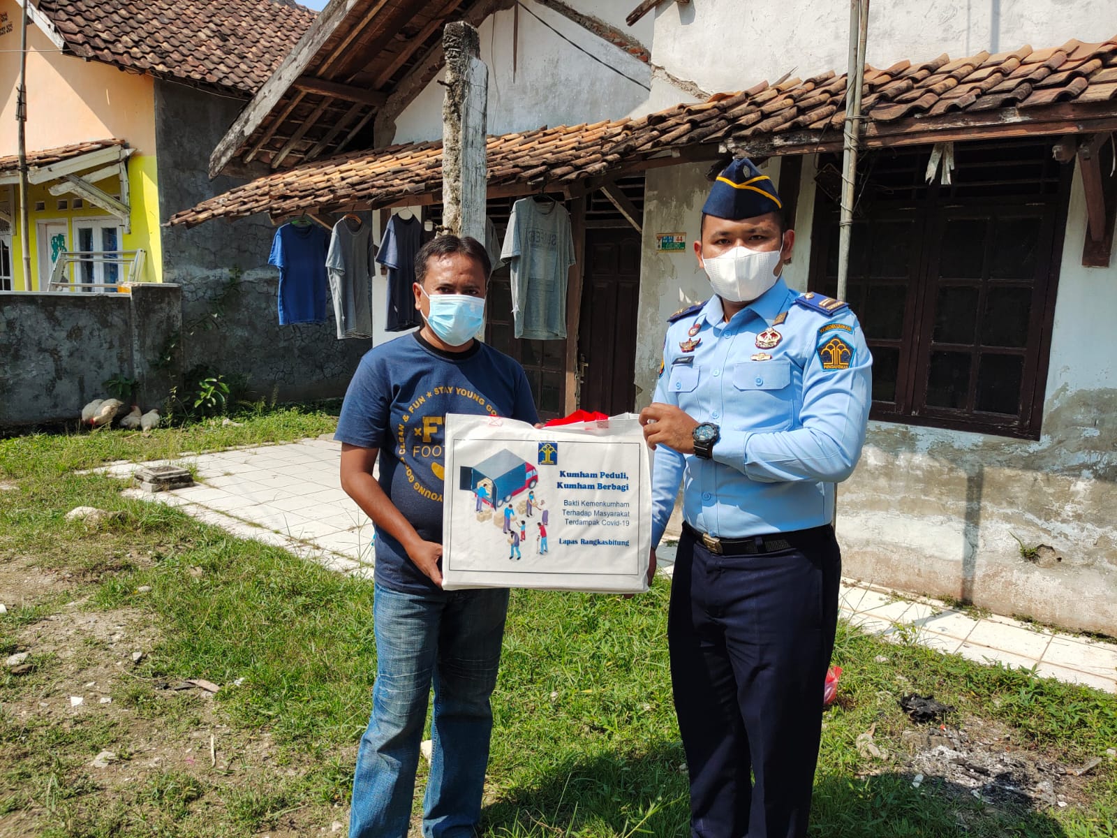 Bantu Masyarakat Terdampak Covid-19, Lapas Rangkasbitung Gelar Kumham Berbagi