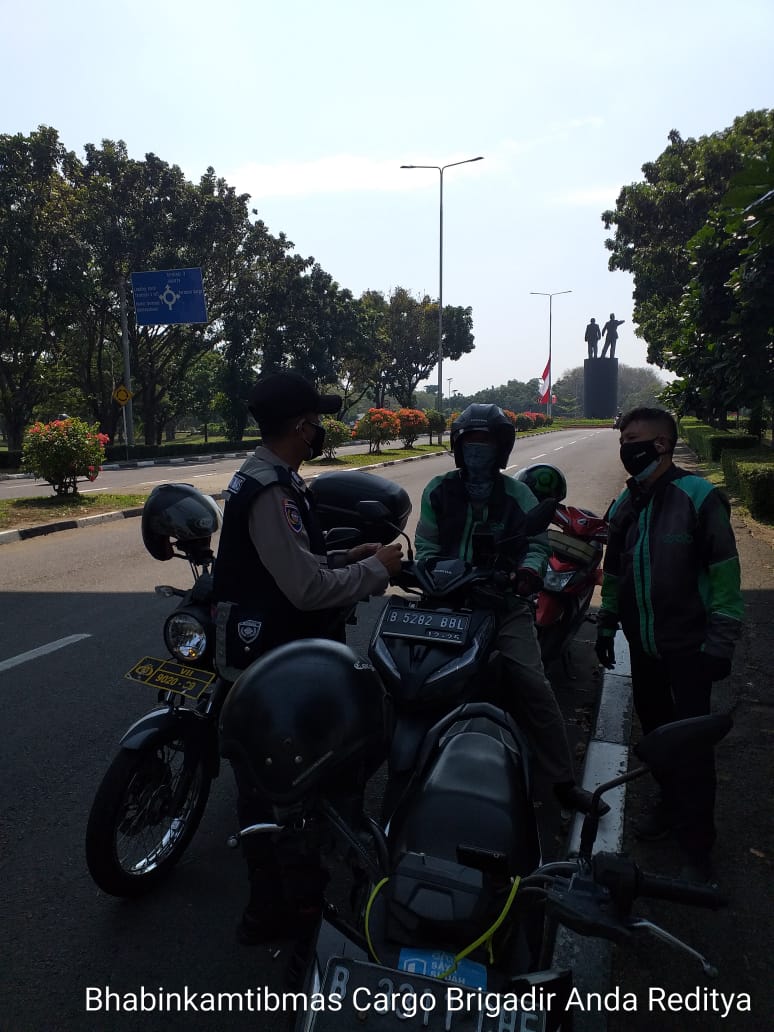 Tingkatkan Disiplin Prokes, Polresta Bandara Soetta Himbau Pengendara