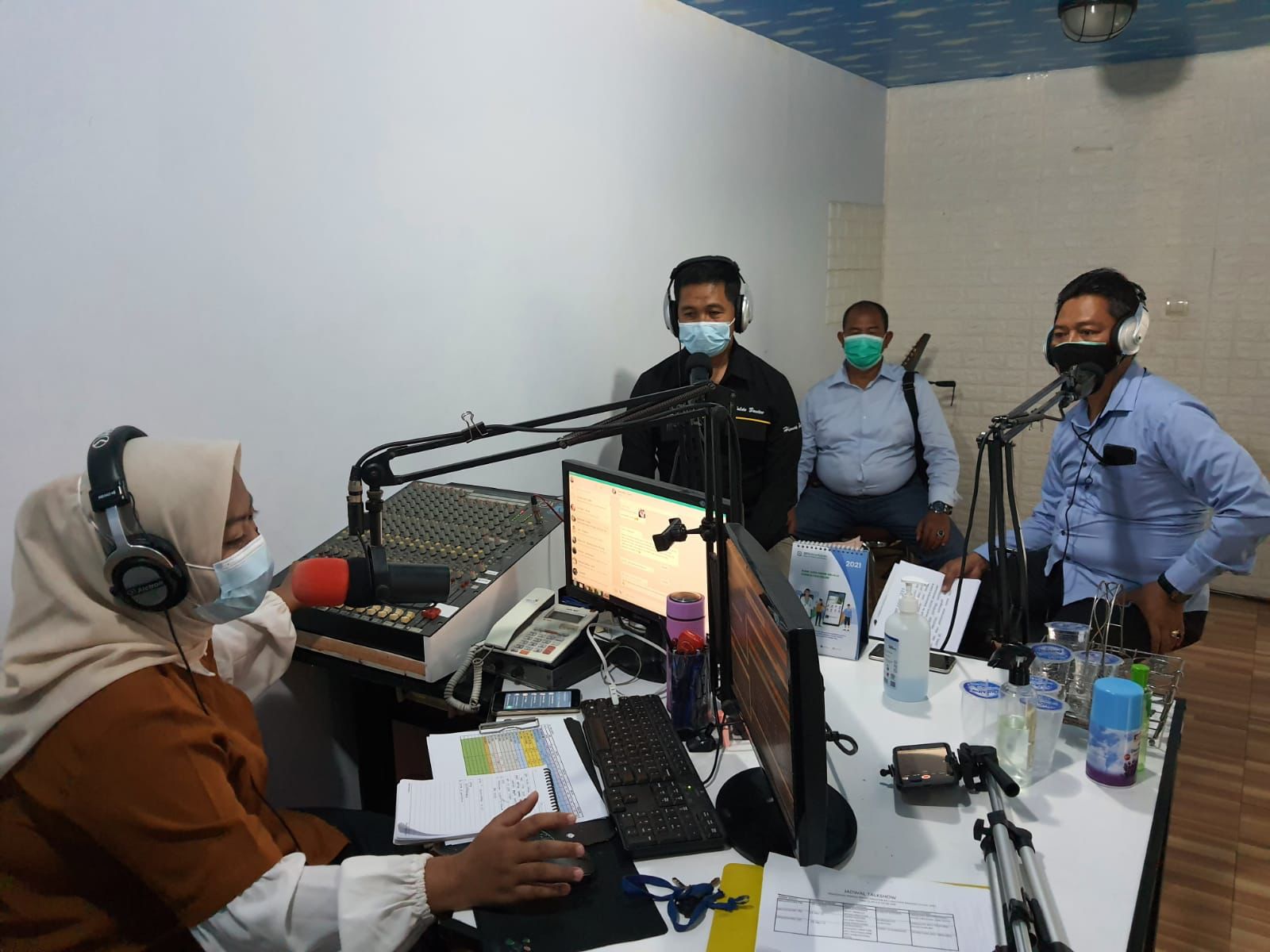 Talkshow di Megaswara Fm, Subdit V Siber Ditreskrimsus Polda Banten Ajak Masyarakat Bijak Bermedia Sosial