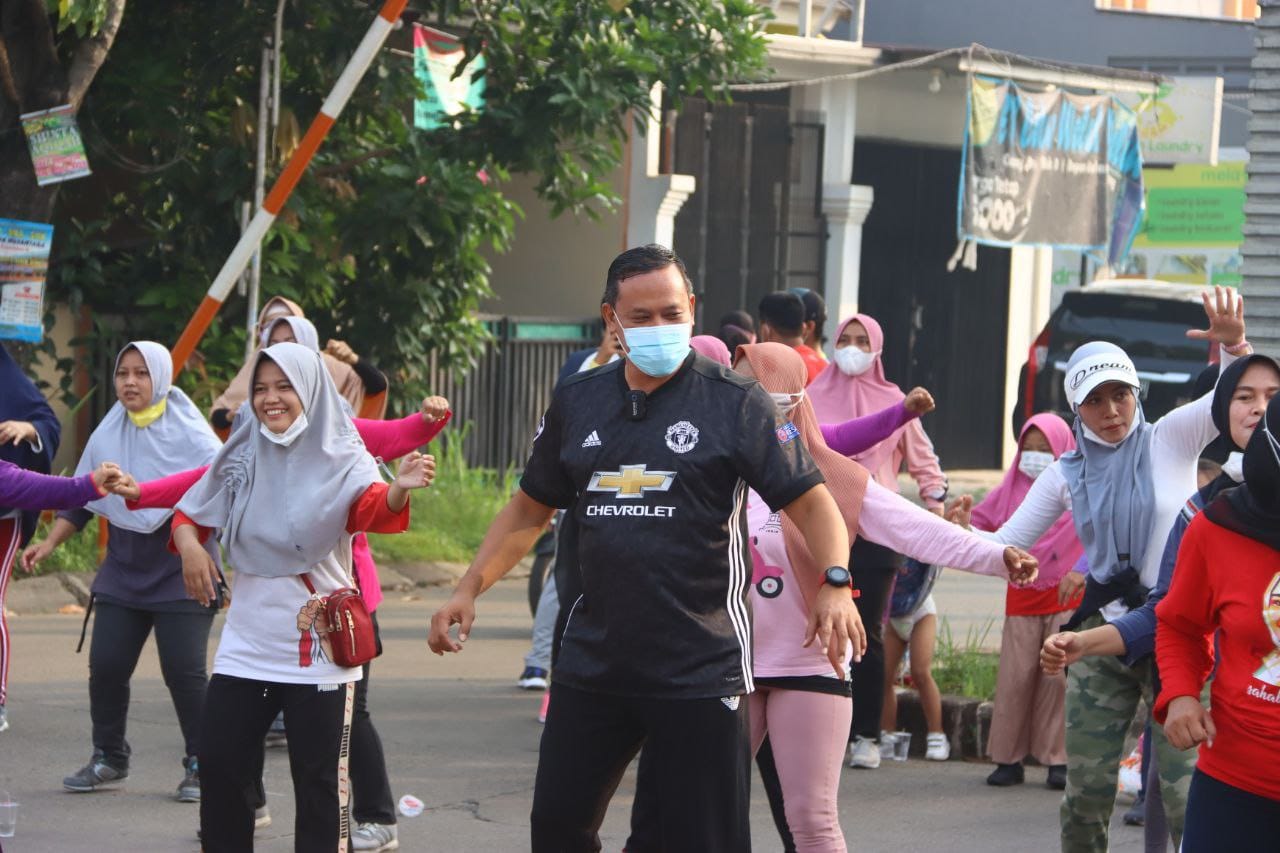 Wakil Wali Kota Bekasi Senam Bersama Sekaligus Tampung Aspirasi Warga