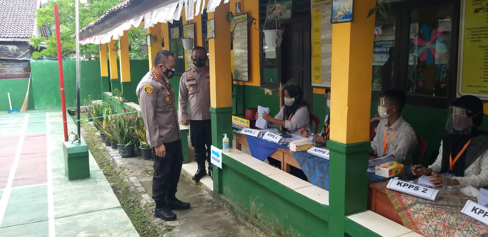 Tahap Pungut Suara Pilkades Serang Berjalan Aman, Kabid Humas : Optimis Rekapitulasi Suara Juga Aman