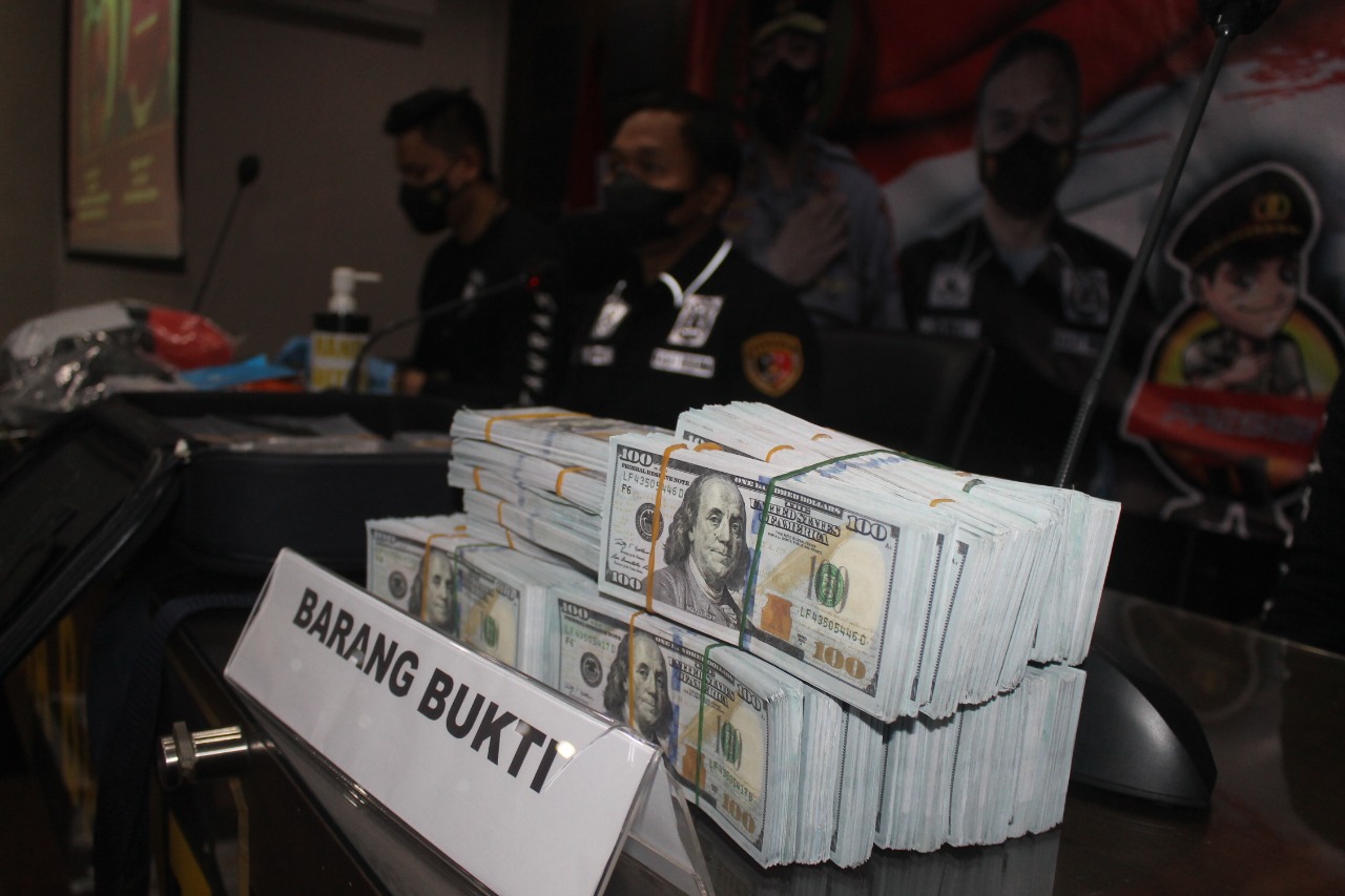 Dua Pelaku Penipuan Investasi Dollar Hitam di Tangkap Unit Krimum Polres Jakarta Barat