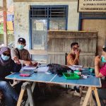 Polsek Panggarangan Bersama PKM Panggarangan dan Cihara Giat Vaksinasi di Desa Situregen