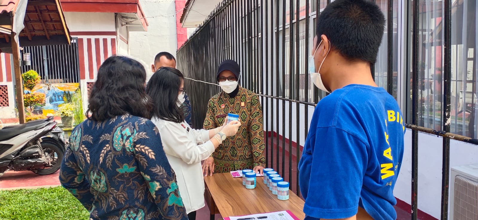 Pastikan Zero Narkoba, Lapas Rangkasbitung Gelar Test Urine