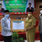 Wali Kota Tangerang Terima Penghargaan Dari Kemenag RI