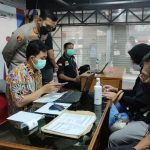 Polres Metro Jakarta Barat Tinjau Gerai Vaksin Booster