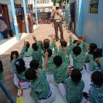 Personel Sat Lantas Jakarta Barat Beri Edukasi Kepada Anak TK
