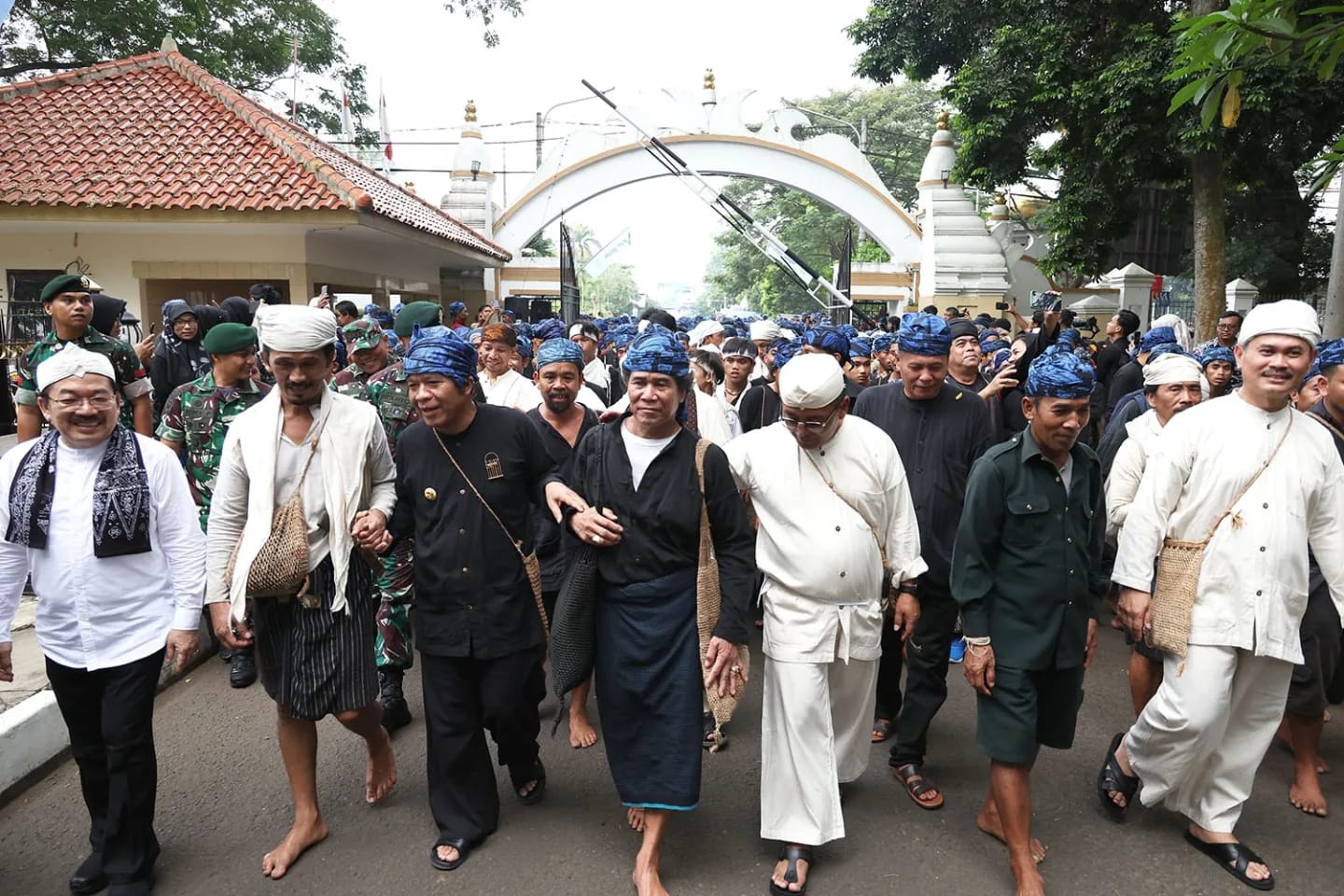 Pj Gubernur Banten Al Muktabar Terima Seba Masyarakat Adat Baduy